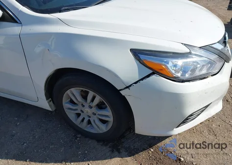 2016 Nissan Altima 2.5/2.5 S/2.5 Sl/2.5 Sr/2.5 Sv from USA, damaged, VIN 1N4AL3AP9GC136053